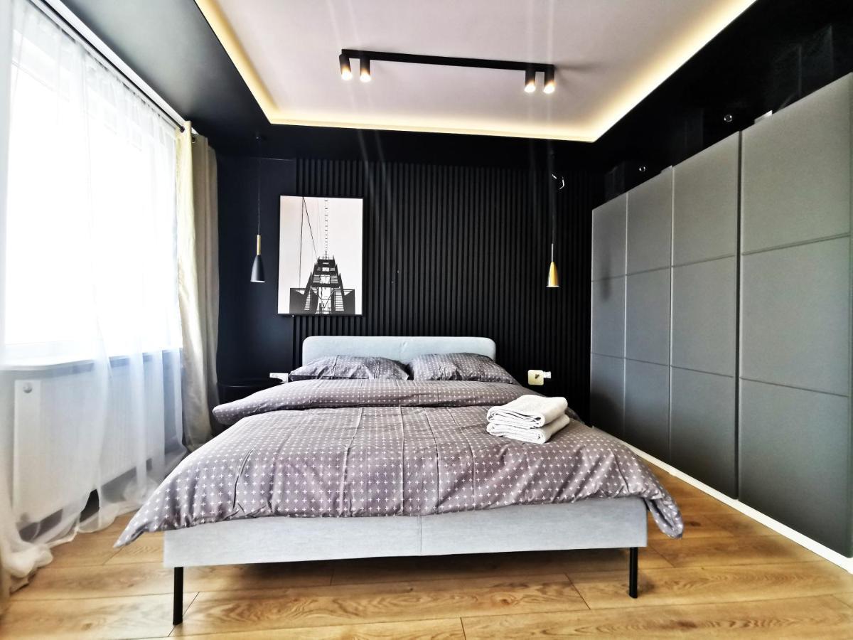 Gliniana Apartment ~ Self Check-In 24H ~ Lift ヴロツワフ エクステリア 写真