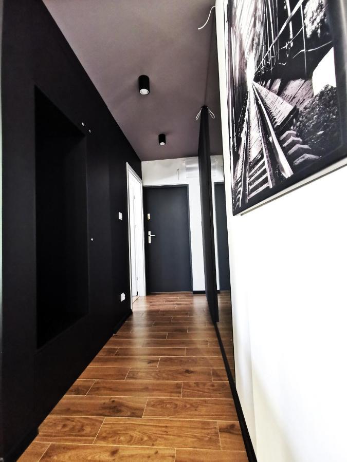 Gliniana Apartment ~ Self Check-In 24H ~ Lift ヴロツワフ エクステリア 写真
